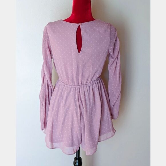 Altar'd State Betsy Mauve Clipdot Romper Size XSmall - Picture 4 of 5